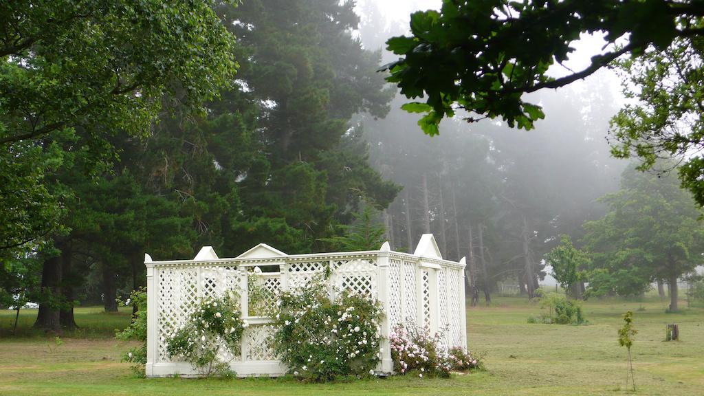 Gunyah Country Estate Villa Windwhistle Exterior photo